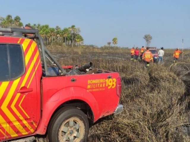 Bombeiros de MS atuam no combate a trs incndios florestais no Pantanal