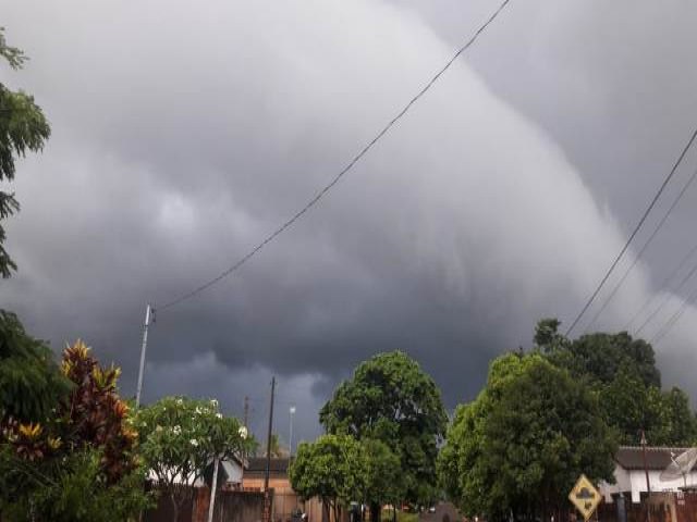 Tempestade, granizo e alagamentos: Maracaju est entre as cidades de MS sob alerta do Inmet