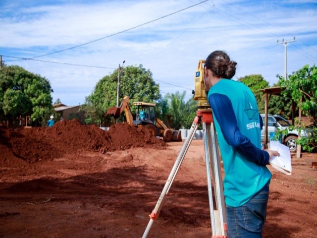 Comea drenagem para novas obras de asfalto no distrito de Vista Alegre