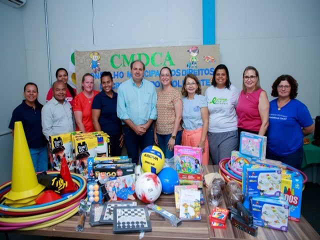 CMDCA realiza entrega de brinquedos para o SCFV Mirim de Maracaju e Vista Alegre