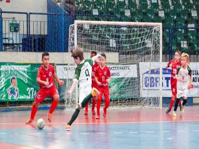 Taa Brasil de Clubes Sub-10 tem incio e vai at sbado (14) em Campo Grande