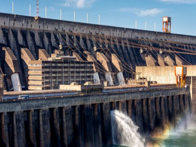 Descontada em MS, brasileiros pagaram toda a dvida da construo de Itaipu