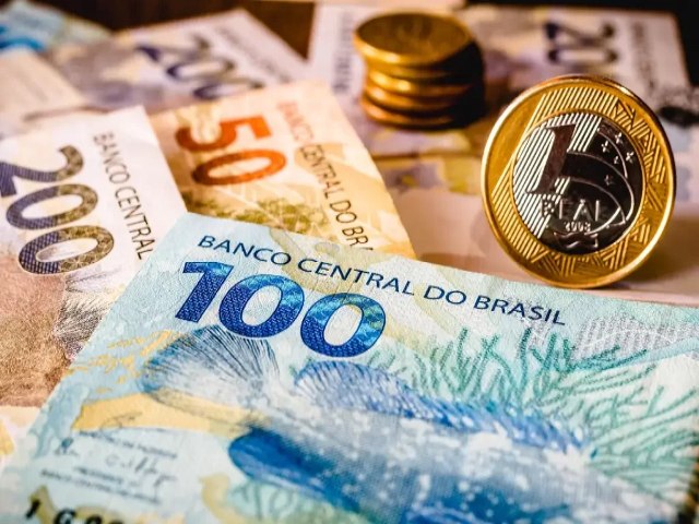 Pagamento do 13 salrio deve injetar R$ 3,7 milhes na economia de Mato Grosso do Sul