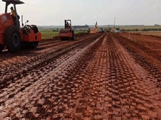 Obras de pavimentao na regio de Maracaju chegam ao valor de R$ 16,8 milhes