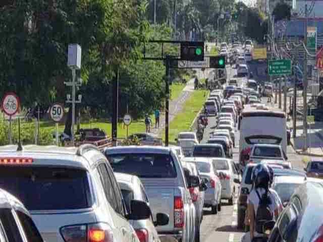 Mais de 1,3 mil condutores tm CNH cassada ou suspensa por infraes de trnsito em MS