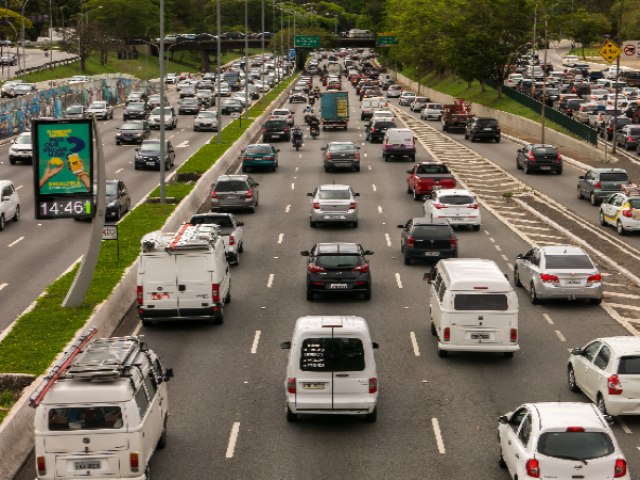 Carro velho no deve pagar IPVA em proposta aprovada pelo Senado; oua: