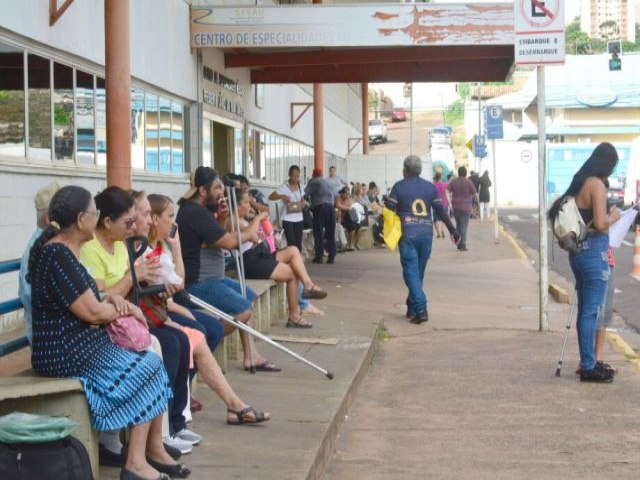 Fila de espera para consulta com especialista chega a 16 anos em MS