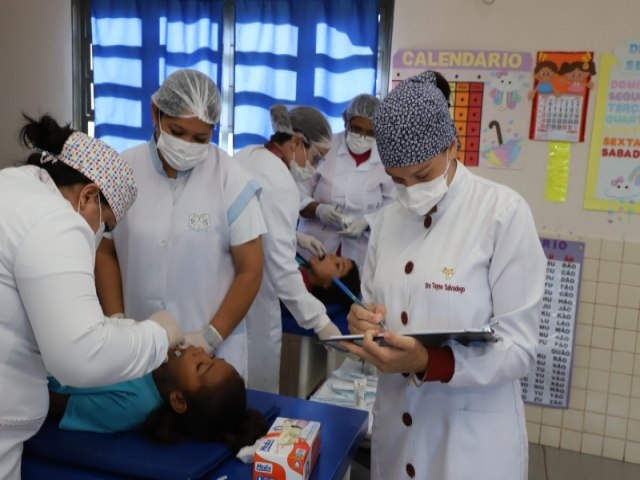 Prefeitura de Maracaju realiza Dia D da Sade Bucal no Programa Sade na Escola