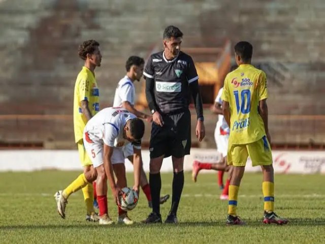 Deciso entre DAC e Operrio Caarapoense acontece neste domingo, s 15h, no Estdio Dourado