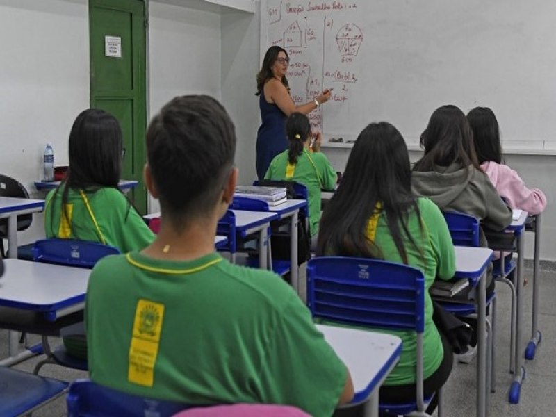 Filhos de vtimas de violncia domstica tero prioridade no ensino de MS