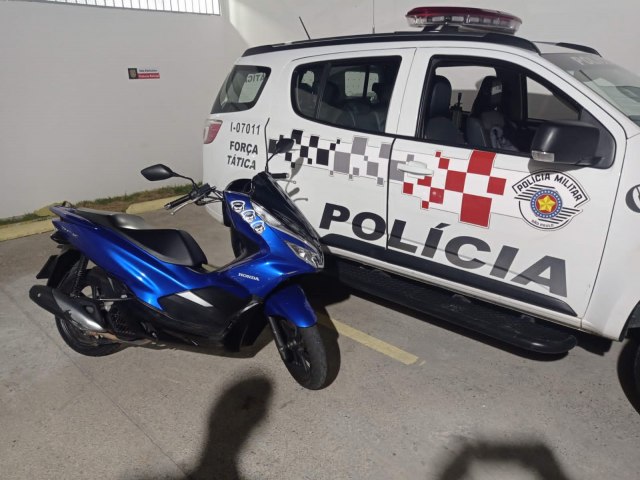 Policia Militar prende 2 indivduos por receptao de motocicleta produto de furto