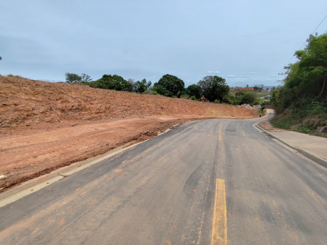 Prefeitura inicia obra de alargamento da rua Joo Cndido Strombeck