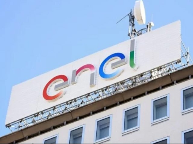 Com servios precrios e reclamaes, Enel se prepara para mais 30 anos de concesso no CE