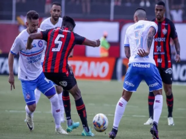 Vitria vence o Bahia no primeiro clssico do ano.