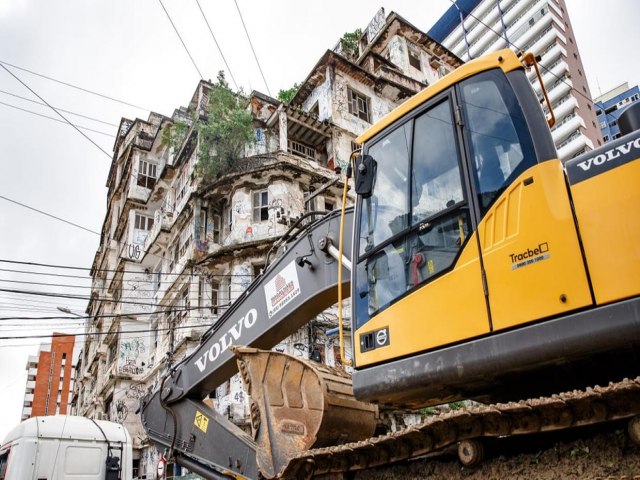 Antigo Iracema Plaza Hotel localizado na Av. Beira Mar em Fortaleza ser demolido.