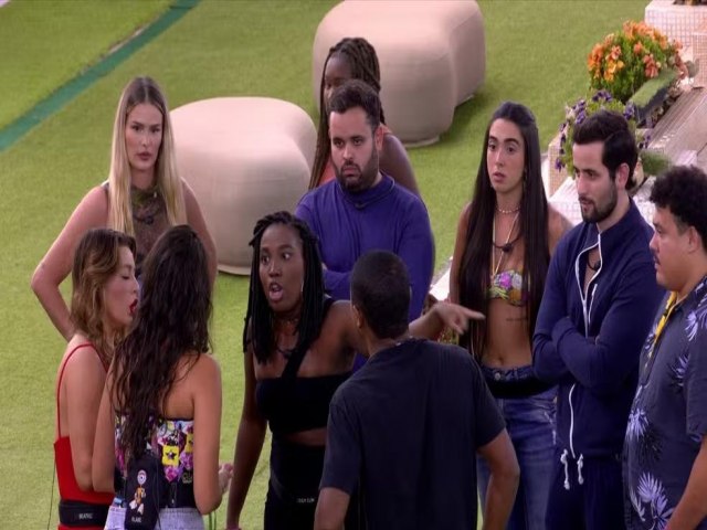 Yasmin Brunet e Leidy brigam com Davi no BBB 24 aps \\\'Sincero\\\'; entenda a discusso.