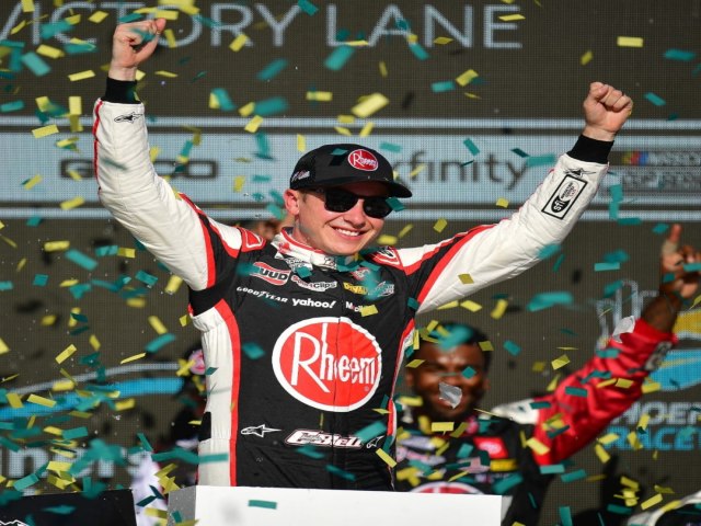 Christopher Bell vence a quarta etapa da Nascar Cup, em Phoenix