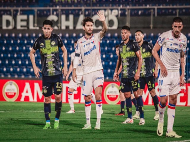 Tricolor de Ao bate adversrio mais acessvel fora de casa e lidera grupo D