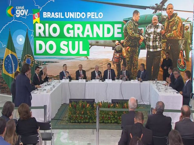 Antecipao de bolsa famlia, auxlio gs e restituio do IR so as novas medidas de socorro ao Rio Grande do Sul anunciadas pelo Governo