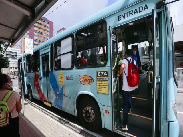 Carteira de estudante 2024 passa a valer no prximo sbado (18), em Fortaleza