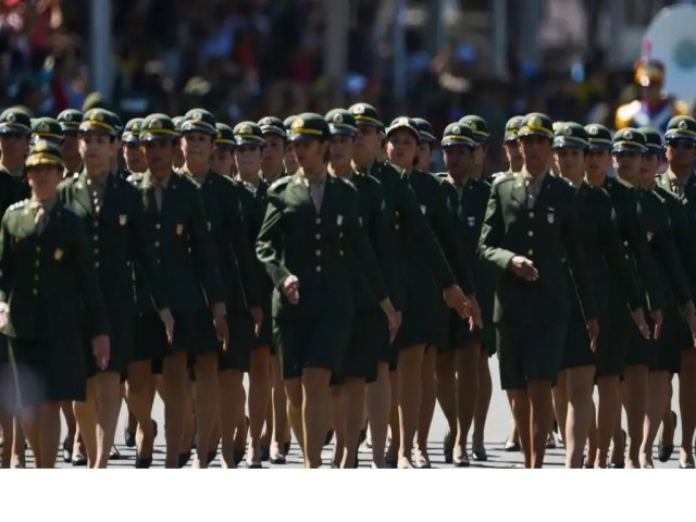 Mulheres podero participar do alistamento militar no Brasil a partir de 2025