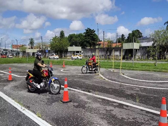 Detran-CE divulgou as datas e cidades dos prximos atendimentos do programa CNH Popular