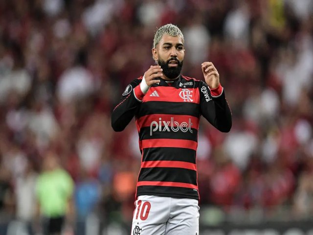Aps trs jogos fora do Flamengo, Gabigol ser relacionado para a partida diante do Fortaleza