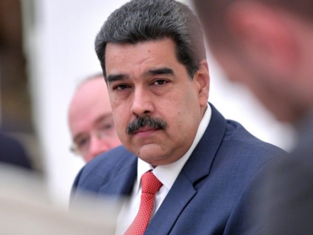 Maduro faz uma afirmao sem fundamentos ao afirmar que as eleies no Brasil no so auditadas