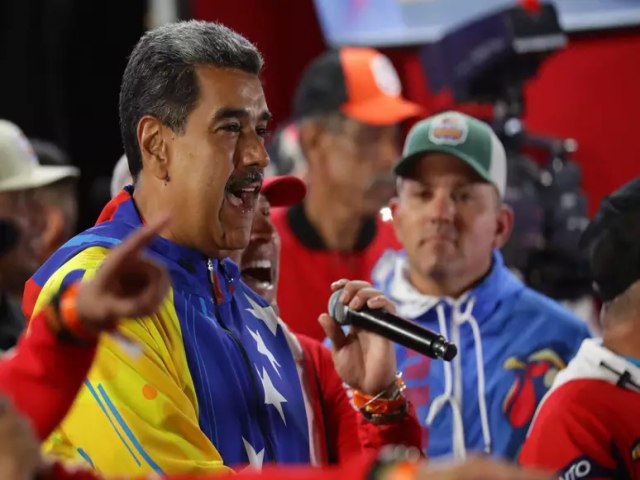 Conselho Nacional Eleitoral da Venezuela diz que Nicols Maduro venceu a eleio; oposio contesta