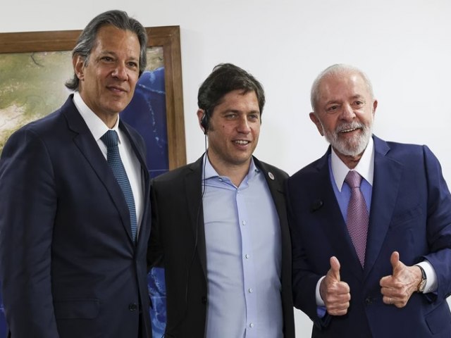 Lula Recebe Axel Kicillof, Principal Opositor de Milei, no Planalto