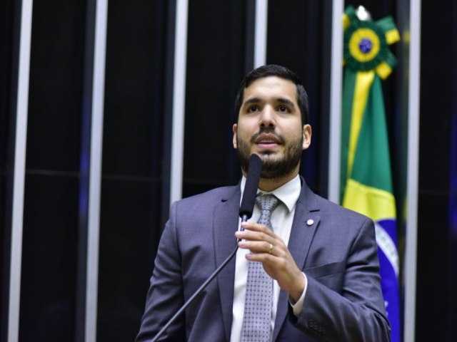 Polcia Federal Solicitou Informaes ao X Sobre Deputado Federal Sem Ordem Judicial