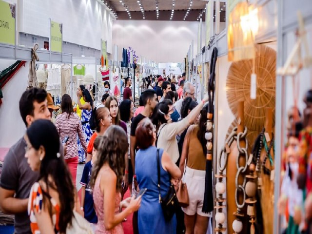 Sebrae/CE leva artess e artesos de todo estado para expor na Fenacce A Feira Nacional de Artesanato e Cultura comea nesta sexta-feira (20) e segue at dia 29 no Centro de Eventos do Cear, em Fortaleza