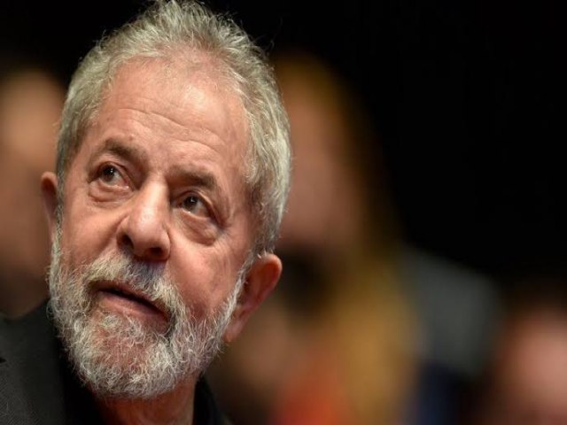 Copom aumenta Selic pela primeira vez no governo Lula; taxa vai a 10,75%