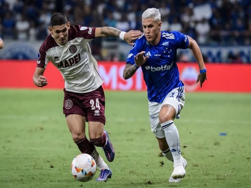 Sul-Americana: Cruzeiro e Lans empatam no jogo de ida da semifinal