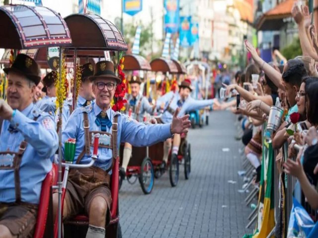 Oktoberfest Blumenau 2024: veja valores e data para incio das vendas