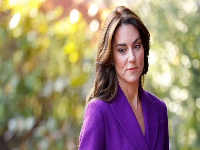 Kate Middleton divulga pedido de desculpas por no participar de evento oficial