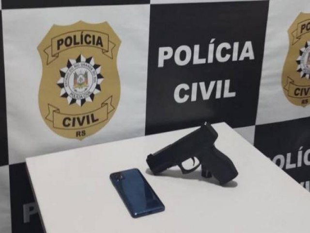 Trio  preso aps assaltar prefeito com arma falsa 