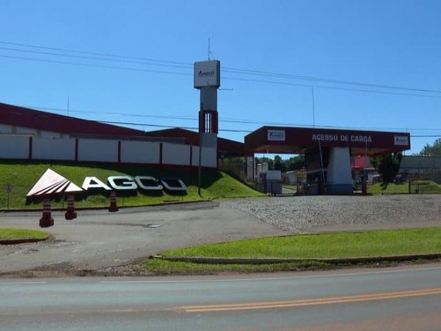 AGCO oficializa a demisso de 80 funcionrios em Santa Rosa