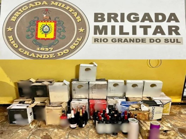 Brigada Militar apreende produtos de origem estrangeira na RSC-472