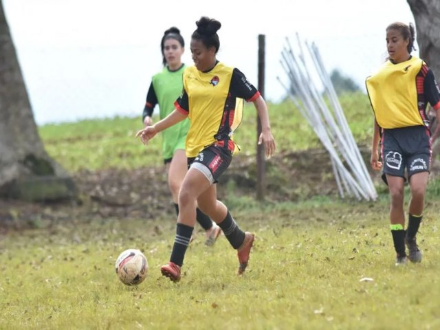 Gurias do Yucum Flamengo Intensificam Treinamentos s Vsperas da Estreia no Gaucho Feminino 2024