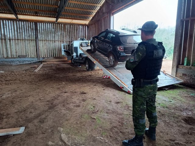 Brigada Militar localiza veculo usado em roubo a joalheria na cidade de Nonoai