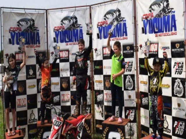 Correndo em casa, Joo Valentin Simionato d show e vence etapa da Copa Yucum de Velocross