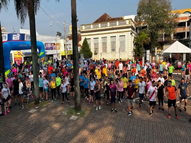 HCI realiza 8 Corrida e 4 Caminhada do Corao