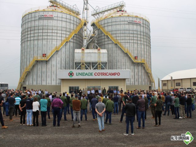 Cotricampo inaugura nova unidade em So Valrio do Sul