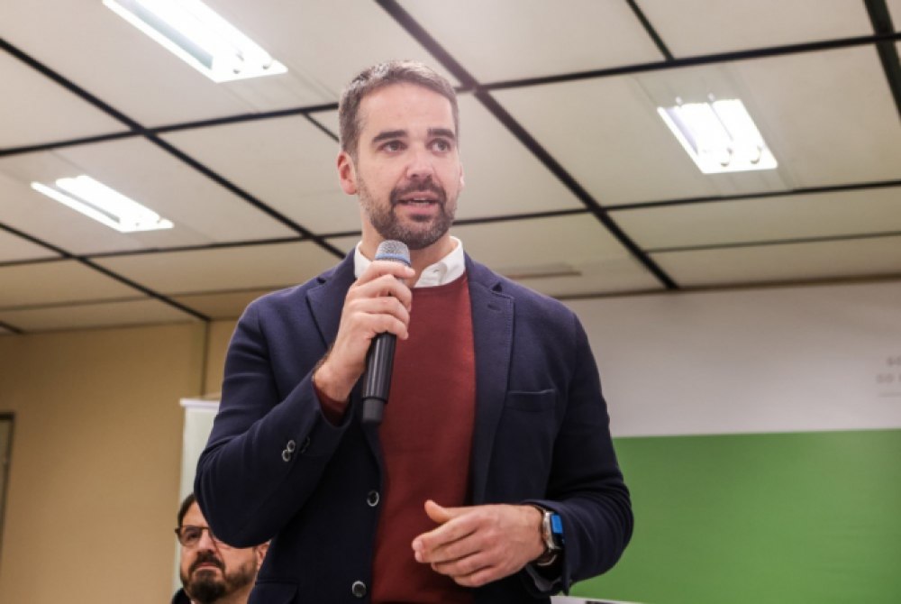 Leite diz que PSDB est� deixando de existir por casamento com Podemos.