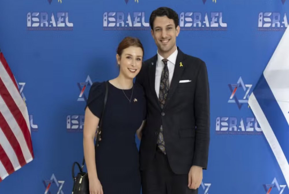 Dois funcion�rios da embaixada de Israel nos EUA morrem em tiroteio.