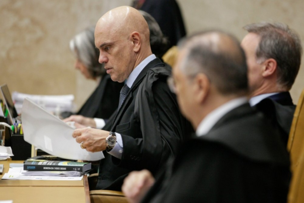 STF define que redes sociais podem ser responsabilizadas por postagens ilegais de usu�rios.