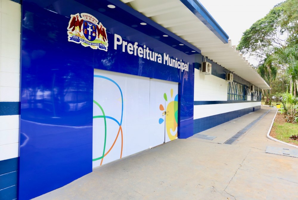 Prefeitura realiza reforma administrativa para melhorar servi�os, gerar empregos e fortalecer programas sociais.