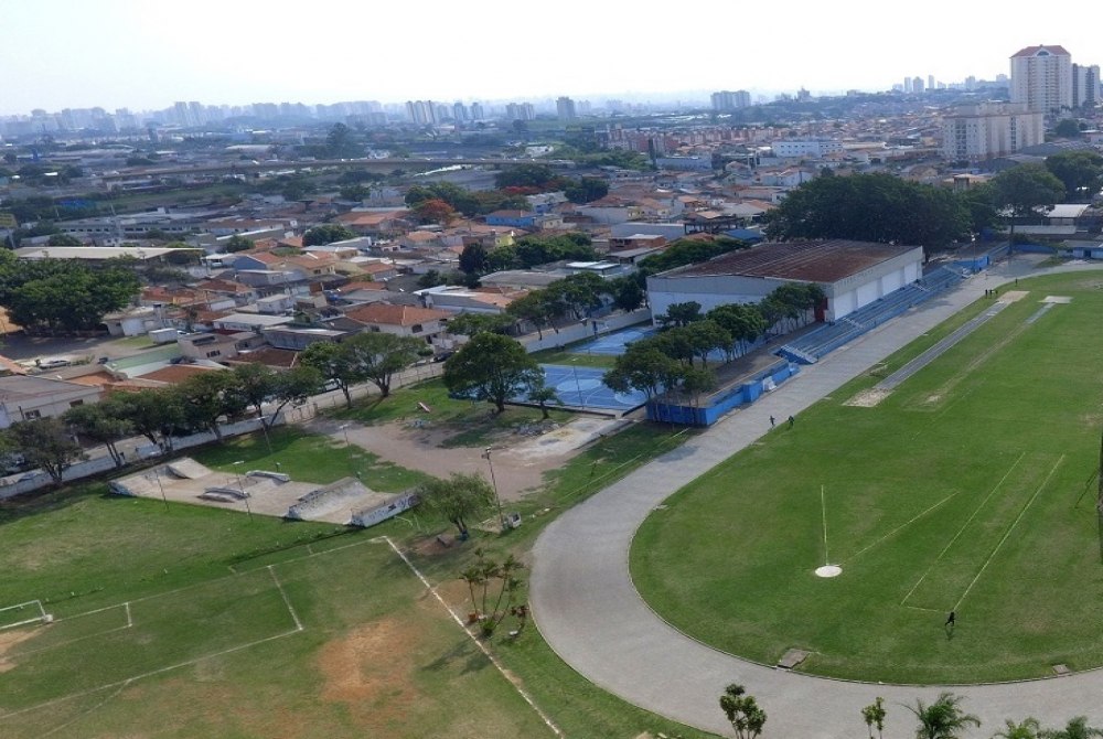Est�dio da Ponte Grande faz 50 anos e receber� homenagem na Olimp�ada Colegial.