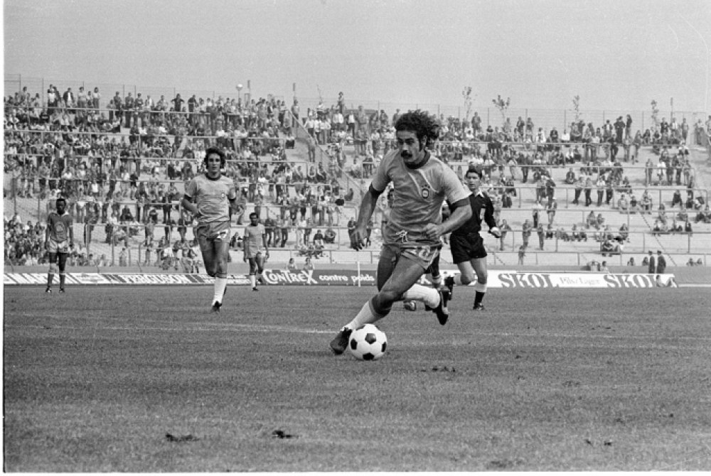 Vit�ria suada, contra uma sele��o fraca, garantiu o Brasil na segunda fase em 1974.